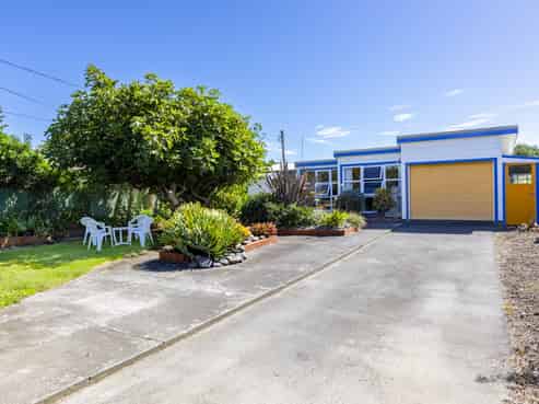 265 Clifton Road, Te Awanga