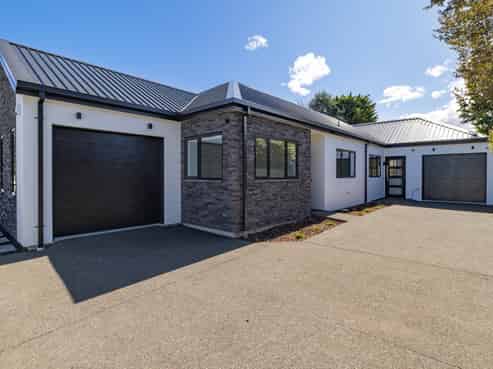 121A Glandovey Road, Strowan