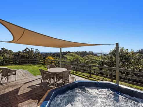 321 Mccoy Road, Wainui