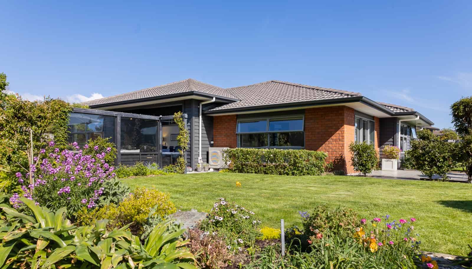 Property value 3 Roydon Lane, Paraparaumu realestate.co.nz