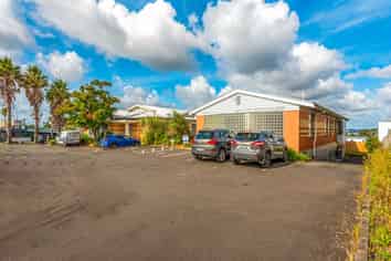For Lease - 161 sqm