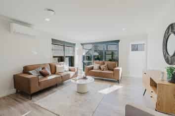 60 Scenic Rise, Rototuna North