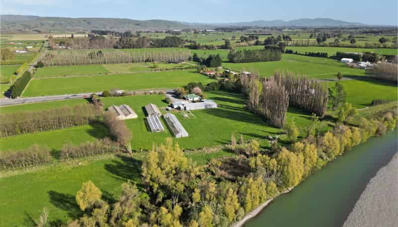 2615 State Highway 2, Greytown