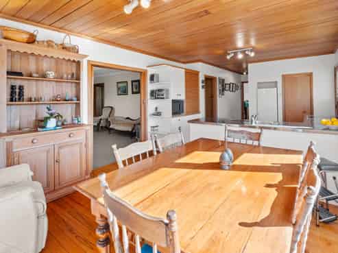 2615 State Highway 2, Greytown