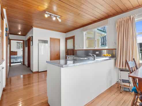 2615 State Highway 2, Greytown