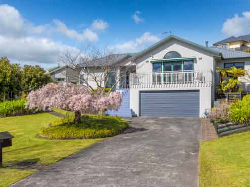 271 Grandview Road, Western Heights