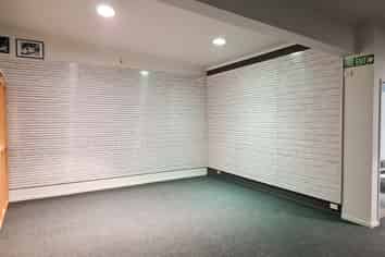 Balclutha Retail - 223m2