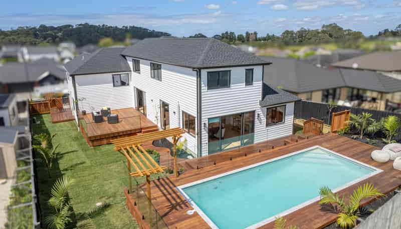 4 The Landing, Riverhead