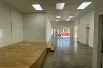 Retail space 83m2 - River View Plaza, Warkworth 