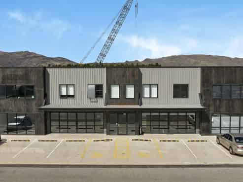 High-quality lease opportunity