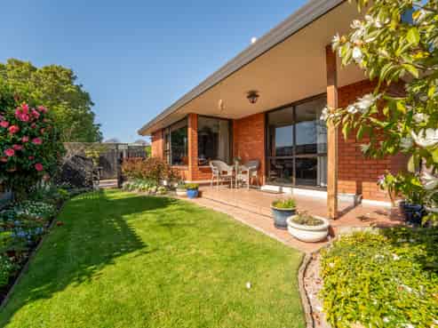 2/25B White Street, Waimataitai