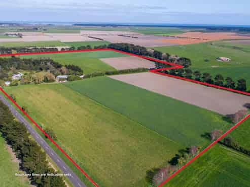 1522 Parewanui Road, Bulls