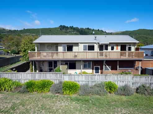 1/26 Angela Place, Kinloch