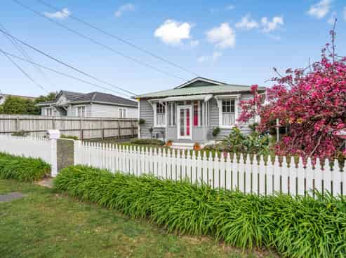 34 York Street, Moera