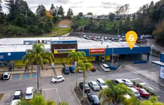 Retail Shopping Centre Options For Lease