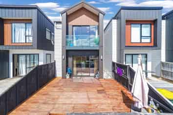 Auckland - Address withheld