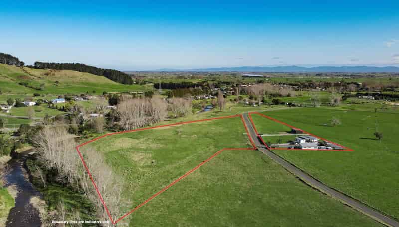 107 Neavesville Road, Puriri