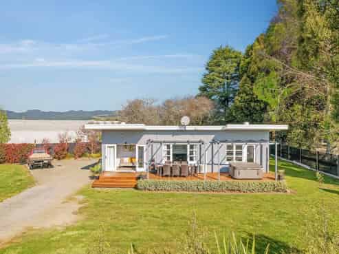 1941 State Highway 30, Te Teko