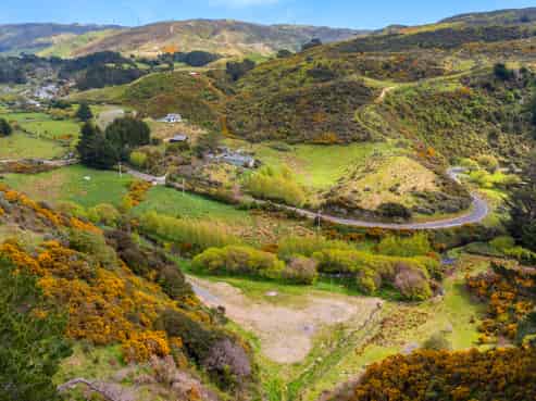 520 Makara Road, Makara