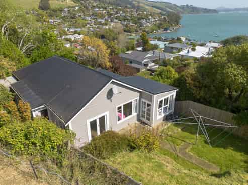 9 Marett Street, Macandrew Bay