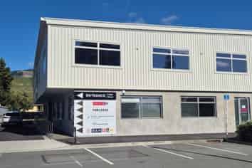 Act Now- Last remaining Tenancy