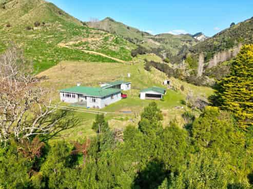 918 Makakaho Road, Waitotara