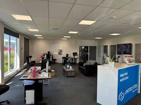 CBRE | 1,640sqm Sublease Opportunity