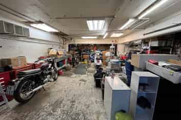 HIGH EXPOSURE IN GREY LYNN
