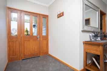 27 Ruahine Street, Dannevirke