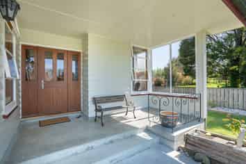 27 Ruahine Street, Dannevirke
