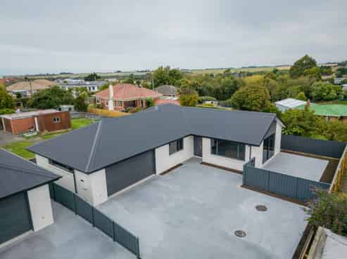 70B Otipua Road, Kensington