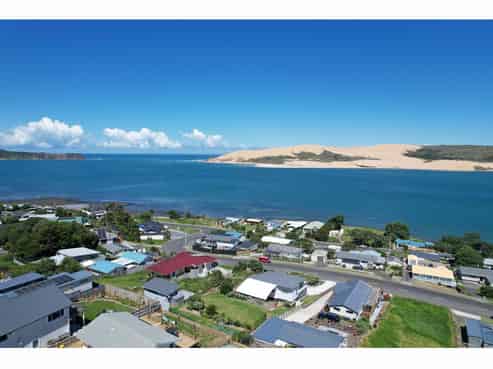 20 Taumatawiwi Street, Opononi