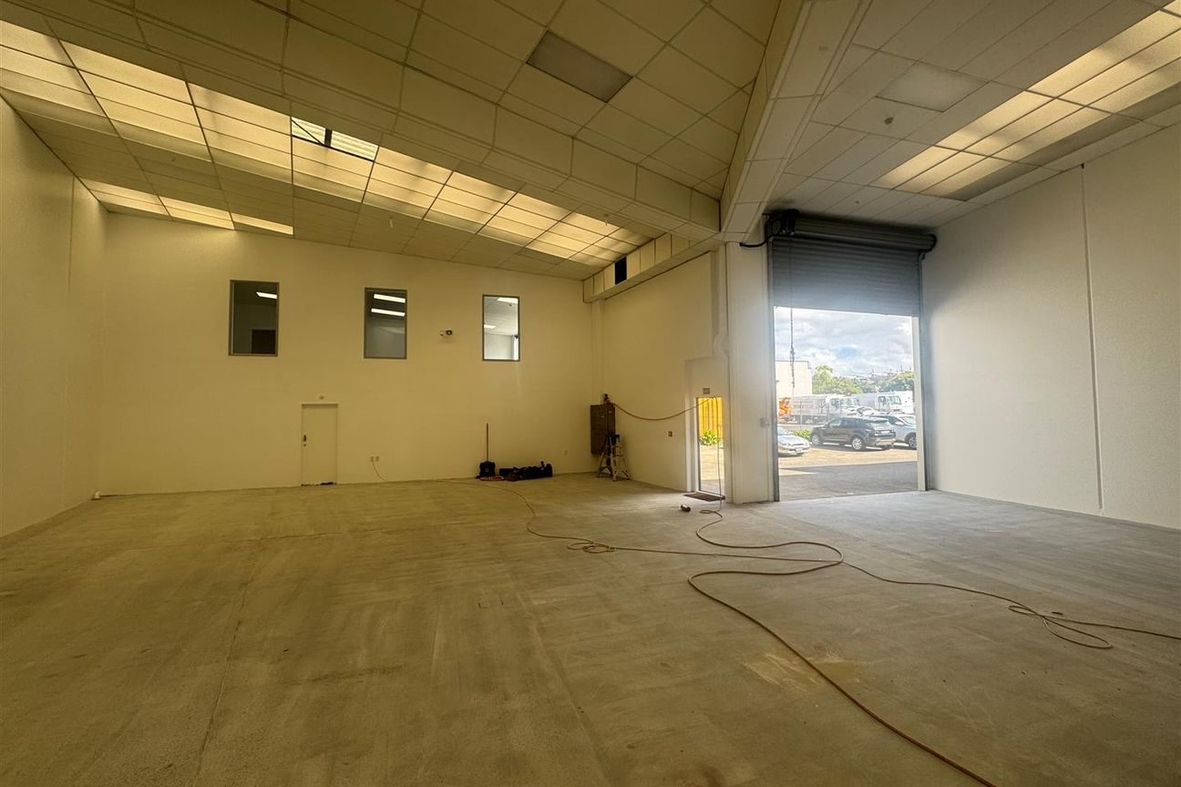 Available Now! Refurbished Warehouse in St Johns - Ansicht 4