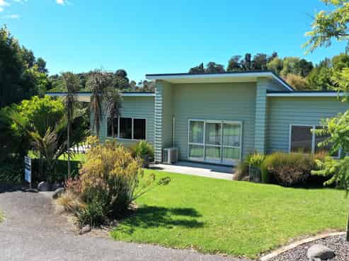 1 Pukeko Way, Whiritoa