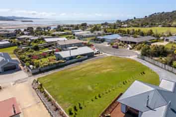 18  McDonald Place, Collingwood