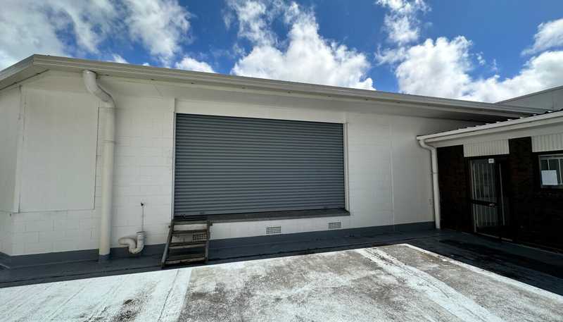 433-435 Great North Road, Henderson