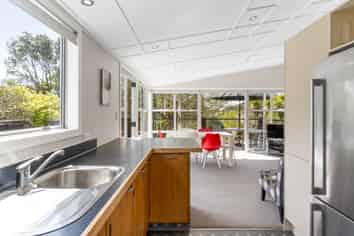 9 Stingray Crescent, Whiritoa