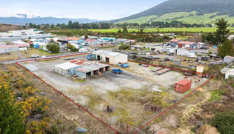 30 Te Rangitukehu Street, Turangi