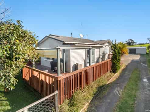 24 Hoods Landing Road, Otaua
