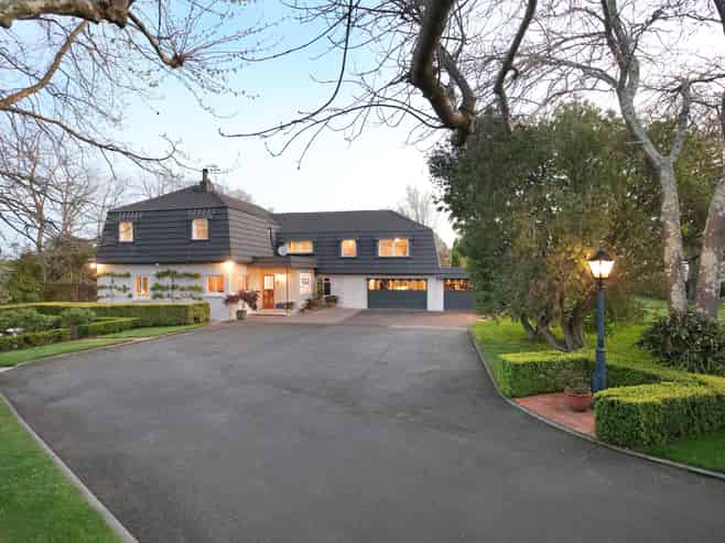 2  Sandon Road, Feilding