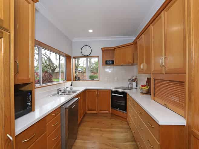 2  Sandon Road, Feilding