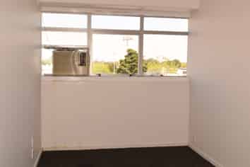 Dual access Manurewa Office Space 