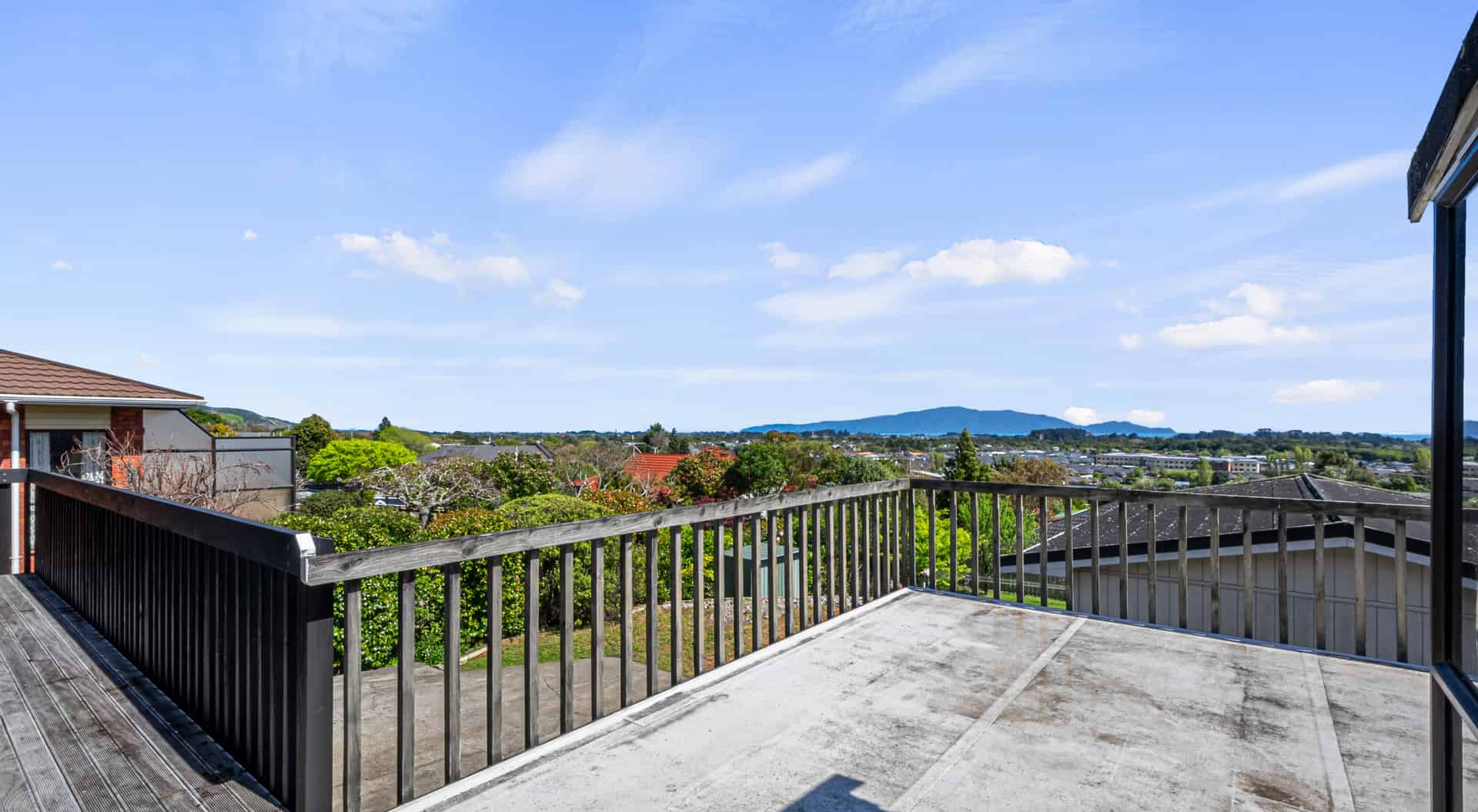 118 Winara Avenue, Waikanae, Kapiti Coast For Sale realestate.co.nz