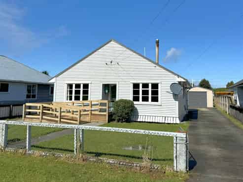 70 Somerled Avenue, Dunollie