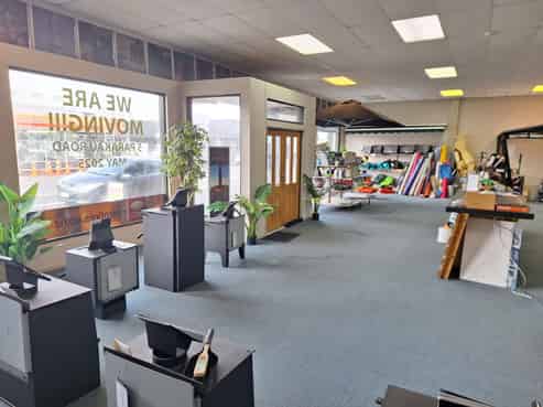 Retail Shop for Lease - Devon Street East