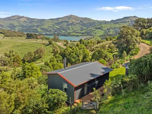 206 Okains Bay Road, Robinsons Bay