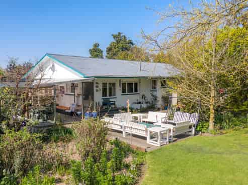 74 Maldon Street, Chertsey