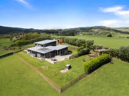 33 Oram Drive, Turitea