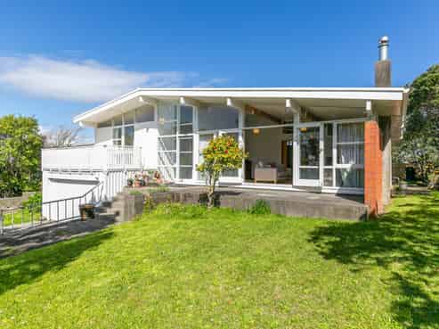 2 Ontario Street, Kingston