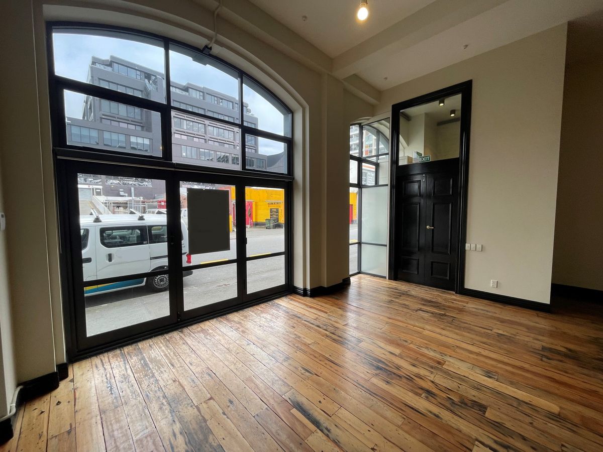 Character Retail - 160sqm - Widok 2